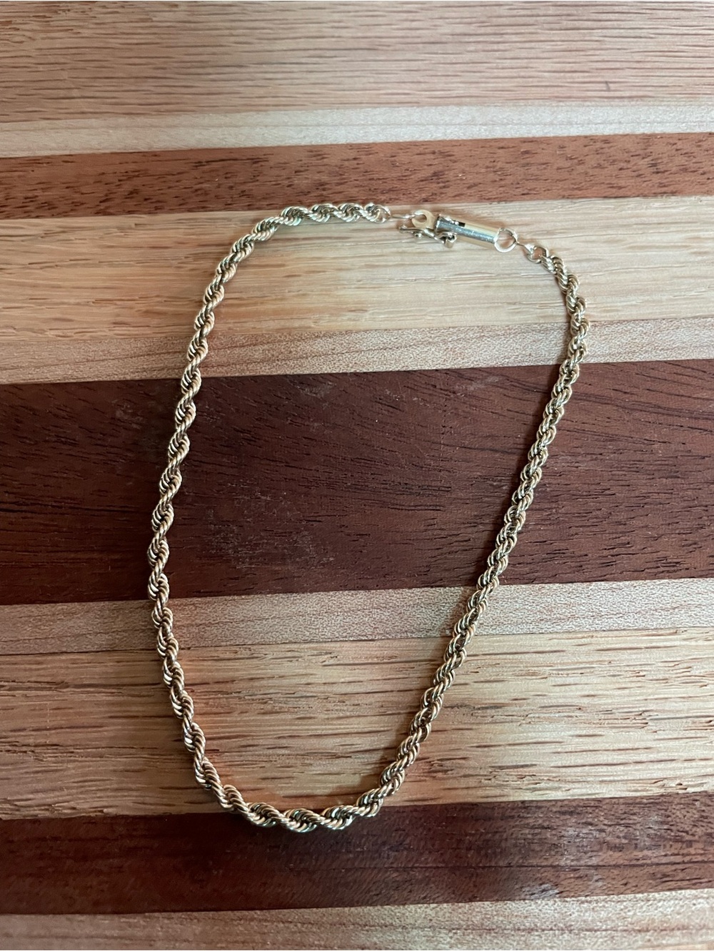 8” solid Stamped 14KT Gold Rope Chain Bracelet double clasp.4.37 grams - Picture 2 of 10